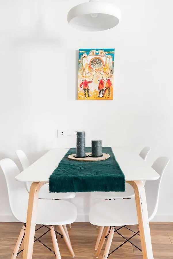 Unik Vacation Circus Apartment Tarragona 0*,