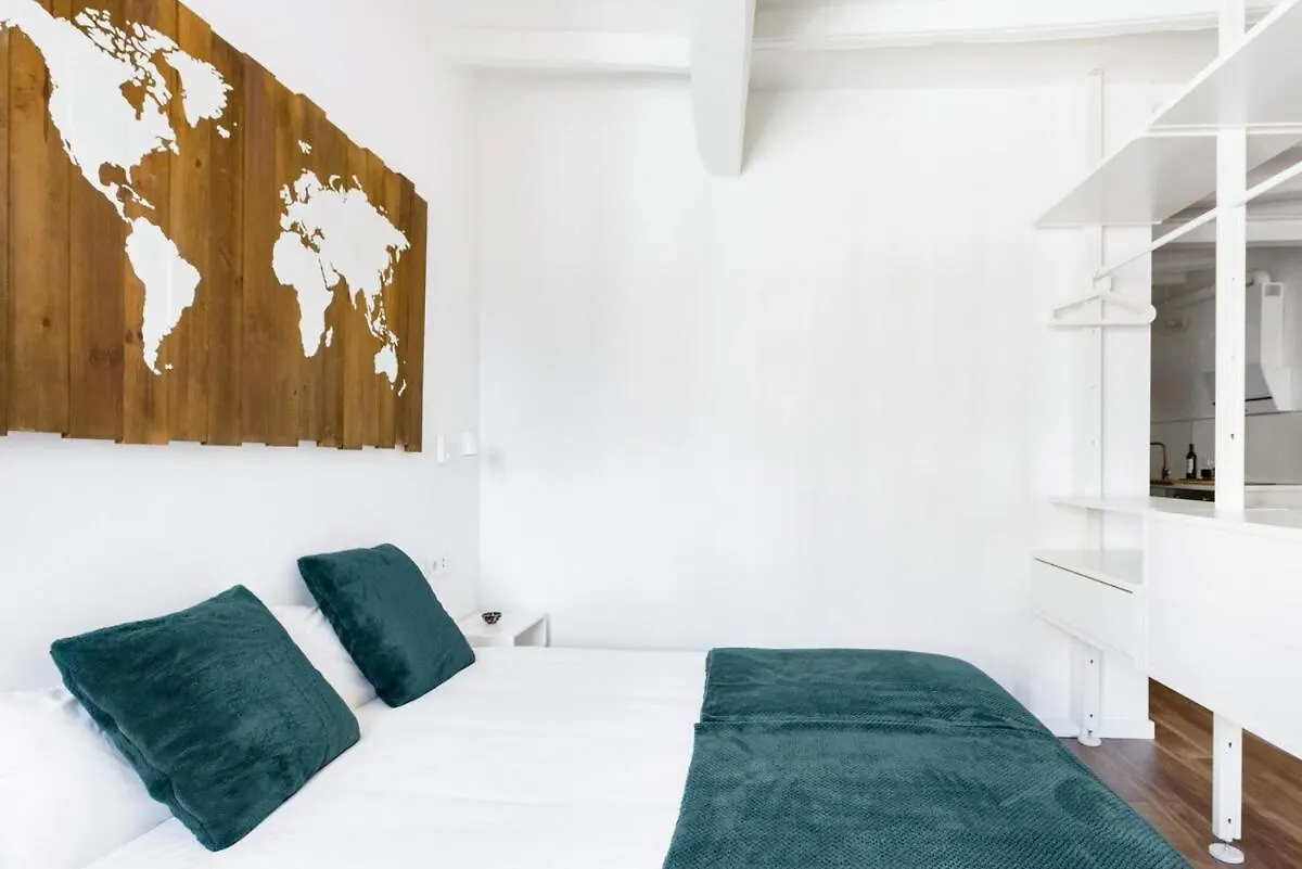 Unik Vacation Circus Apartment Tarragona
