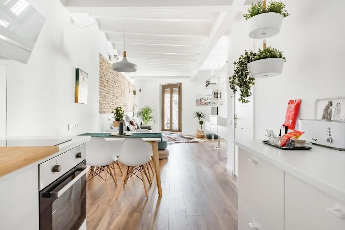 Unik Vacation Circus Apartment Tarragona